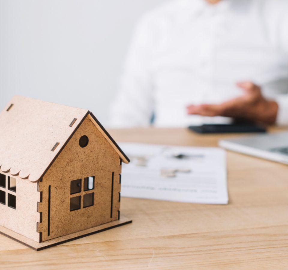 main points to model house